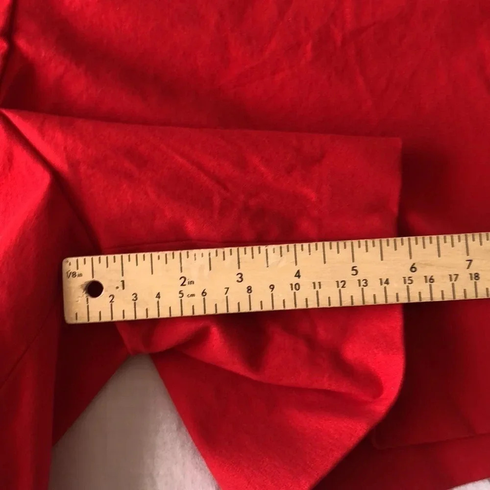Spanx On The Go 4-Way Stretch 6 inch red shorts size 2X - Picture 4 of 8